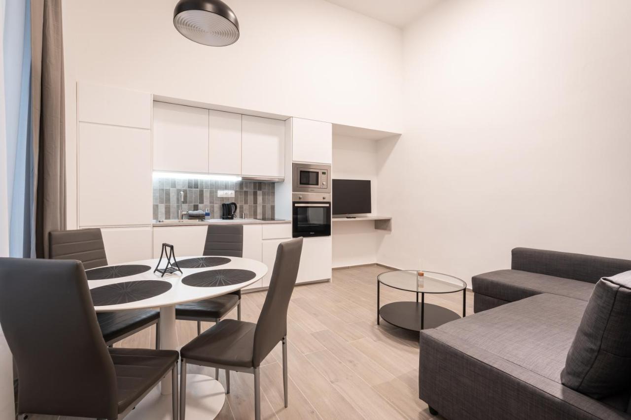 K10 - Kazinczy Street Heritage Suite - Best Location By Bqa Budapest Kültér fotó