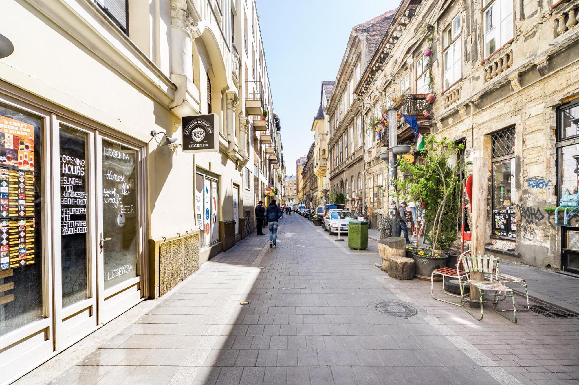 K10 - Kazinczy Street Heritage Suite - Best Location By Bqa Budapest Kültér fotó